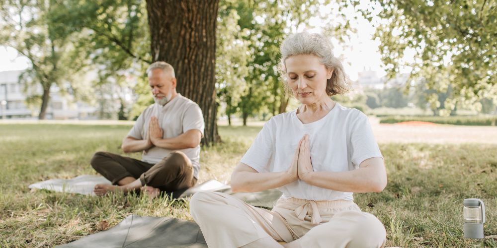 Yin vs. Yang Yoga: Der Unterschied zu Hatha & Vinyasa erklärt